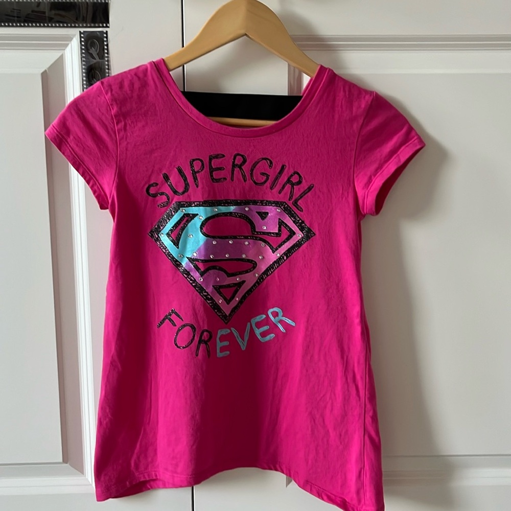 Girls Super girl pink t-shirt - size M/10/12